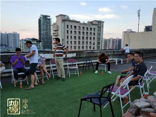 南寧裝飾公司-燦源裝飾員工生日party 南寧裝飾公司-燦源裝飾員工生日party